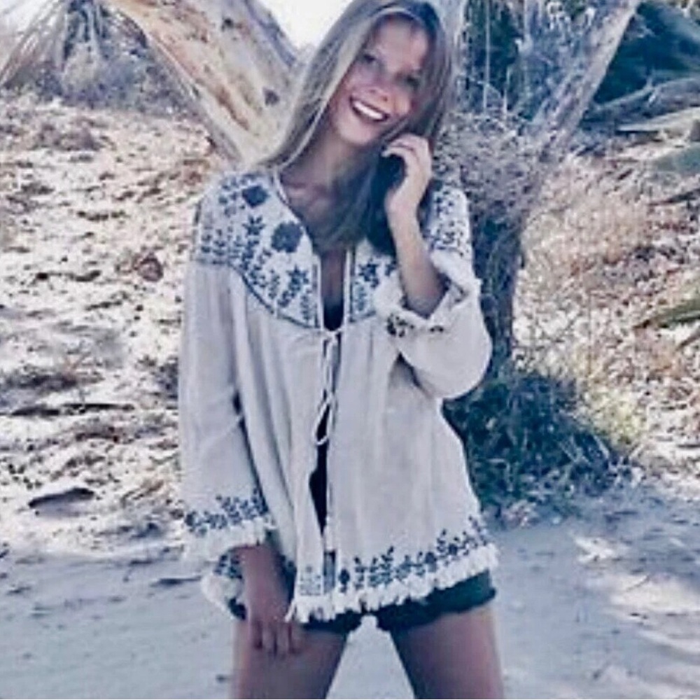 ZARA Jacket Top Medium Beige Cotton  Boho Sequin
Embroidered Kaftan  Top